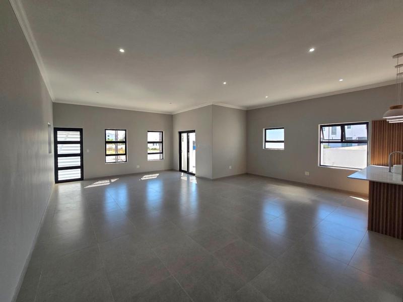 3 Bedroom Property for Sale in Shelley Point Western Cape